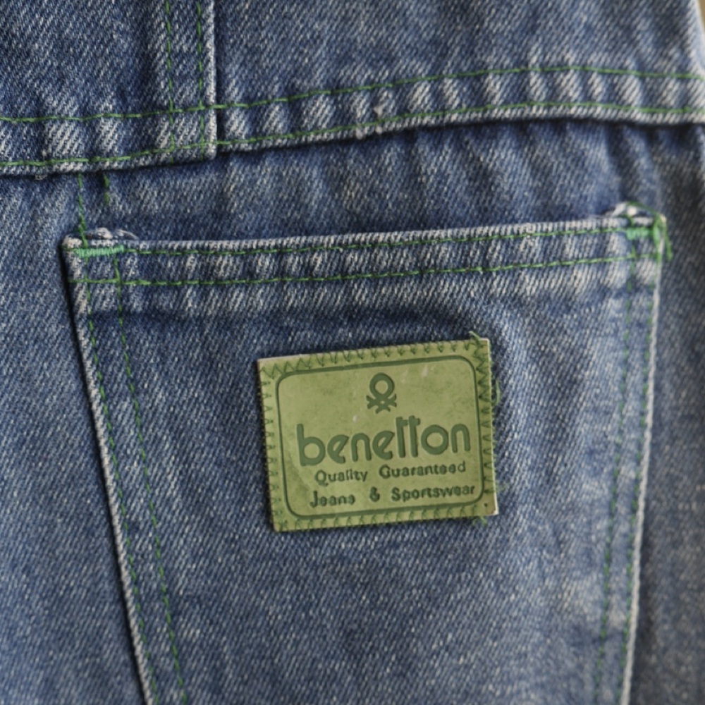 United Colors of Benetton vintage jeans with green details, size 27